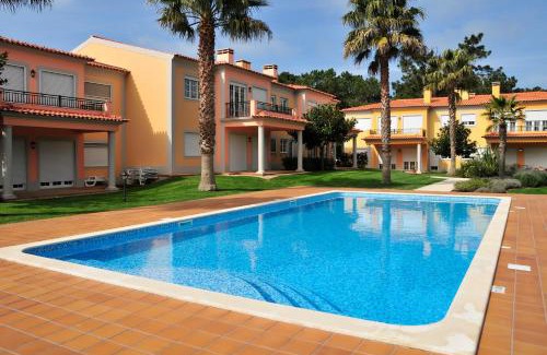 Praia del Rei House | Praia Del Rey Delux By Pool