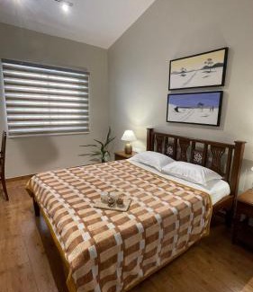 Panaji Villa | Praia Miramar - Villa in Miramar, Panaji with free Parking