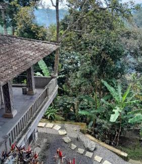 Wongaya Gede Bed & Breakfast | pranamastra bali