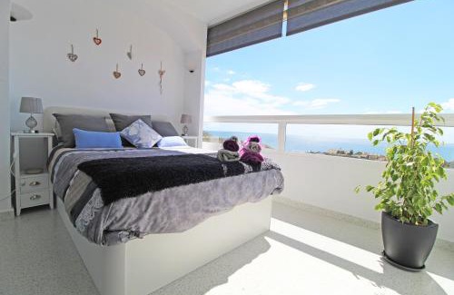 Cabo de las Huertas Apartment | Preciosas vistas al mar. Piscina. Playa San Juan