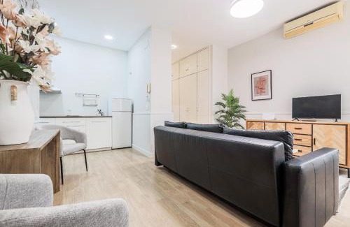 San Julian Apartment | Precioso estudio en San Julián Sevilla, AC WiFi Hiniesta estudio