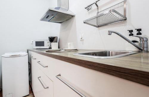 San Julian Apartment | Precioso estudio en San Julián Sevilla, AC WiFi Hiniesta estudio