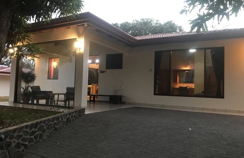 Escobal House | Precious Pacific Sunset View Home