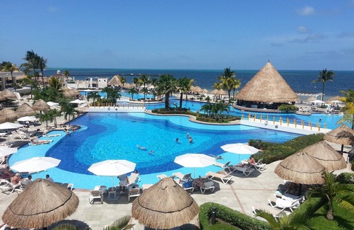 Felipe Carrillo Puerto Hotel | Premier All Inclusive Cancun Resort includes Resort Credit