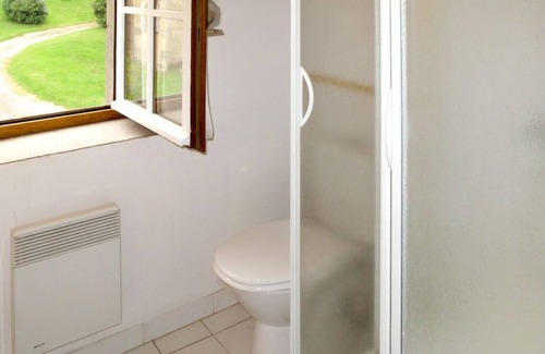 La Grande-Verriere House | Premier gîte de Bouton by Interhome