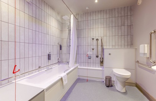 Titanic Quarter Hotel | Premier Inn Belfast Titanic Quarter