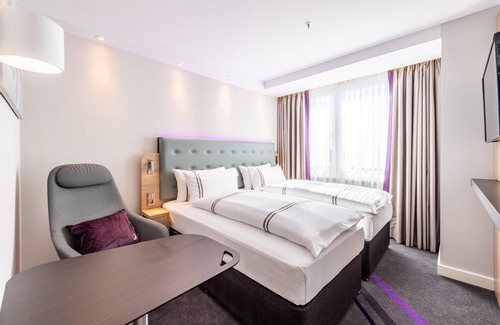 Altstadt-Sued Hotel | Premier Inn Köln City Süd