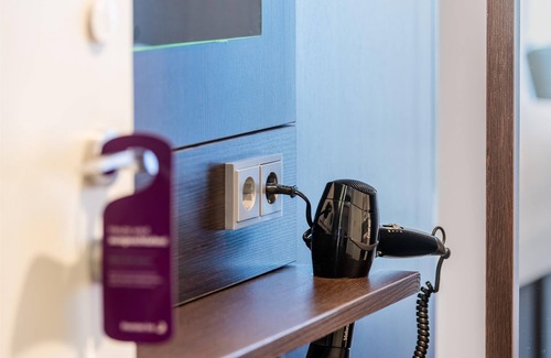 Altstadt-Sued Hotel | Premier Inn Köln City Süd