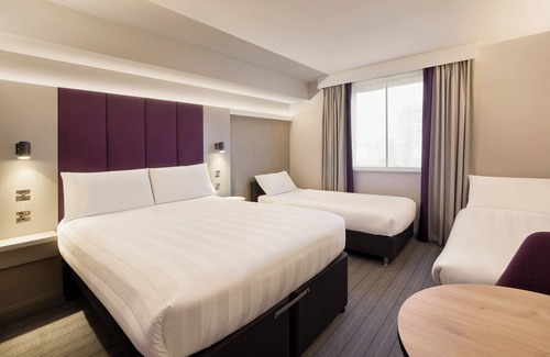 North Richmond Hotel | Premier Inn London Richmond