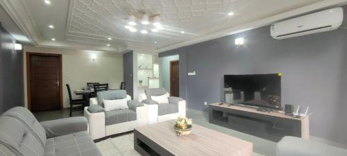 Yaounde Apartment | Premium apart with terrace and parking