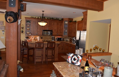 Big White Ski Resort Ski Chalet | Premium ski-in/ski-out 3 bedroom, 2 bath home. Located directly on Woodcutter