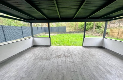 Ruhrstadion Apartment | Premium Wohnung mit Großem Garten