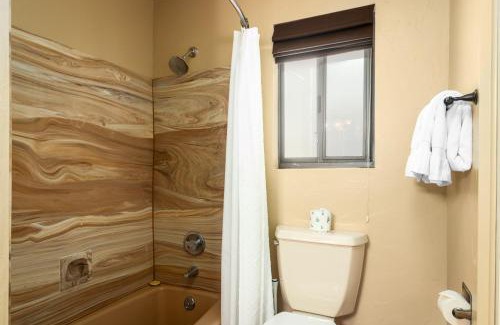 Prescott Hotel | Prescott Pines Inn