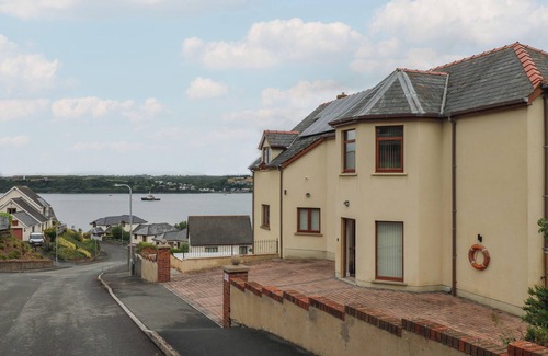 Pembroke Dock Cottage | Preseli Heights