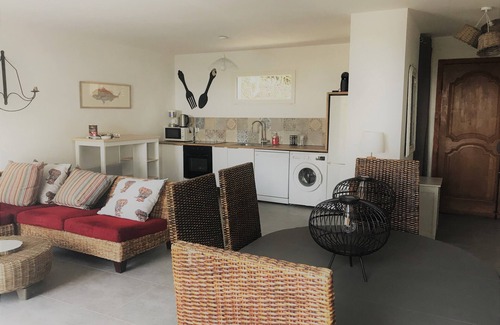 Giens Villa | PRESQU'ILE DE GIENS VILLA PLAIN PIEDS SUPERB SEA VIEW PRIVATE SWIMMING POOL 6 pers
