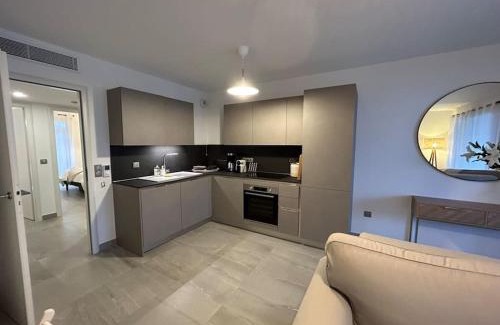 Eze Apartment | Prestige View 103