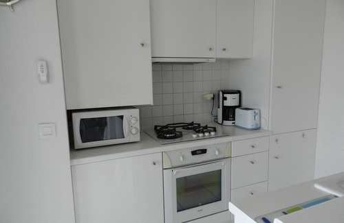 Arcachon Apartment | Prestigious south facing apartment on a beach in Arcachon