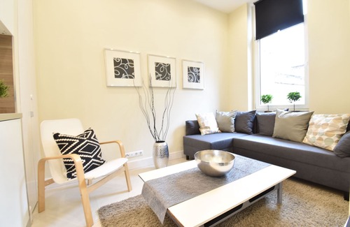 Magdolna negyed Apartment | Pretty central 2 bedroom flat