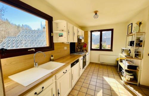 Forville House | Pretty F4 house with loggia in Briançon