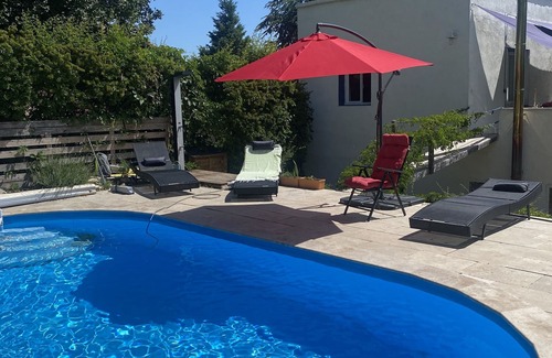 Oullins House | Pretty villa in the countryside with private pool 2 minutes from Lyon