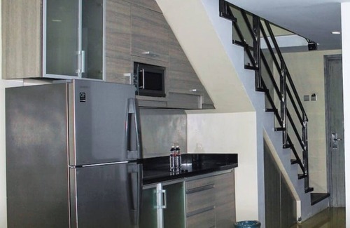 Balibago Hotel | Prime Asia Hotel Loft Apartment