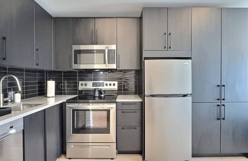 Five Points South Apartment | Prime Bham Location | Walk to UAB, Park & Dining