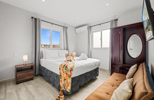 Ponton House | Prime Location 2br W Pool, Bbq & Close To Beach