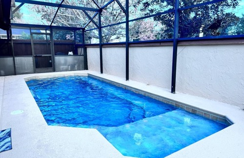 Indian Wells House | Prime Location! Cozy Villa Near Disney & More