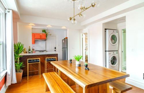 Short North House | Prime Location Top Rated Clean Parking Free!