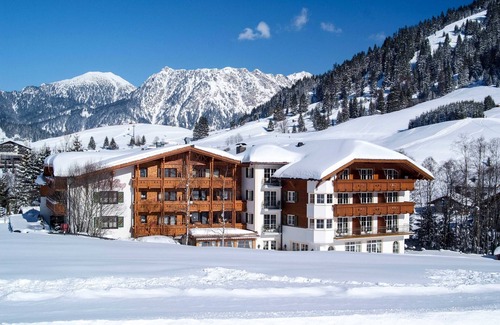 Tannheim House | Primrose - Hotel Bogner Hof