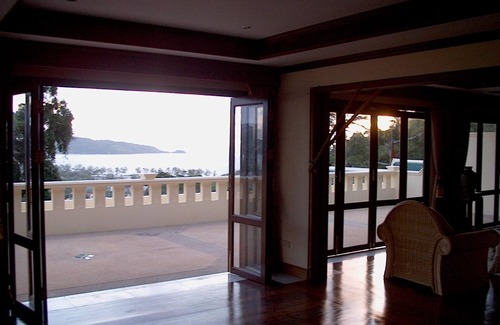 Patong Apartment | Prince Edward I Suite