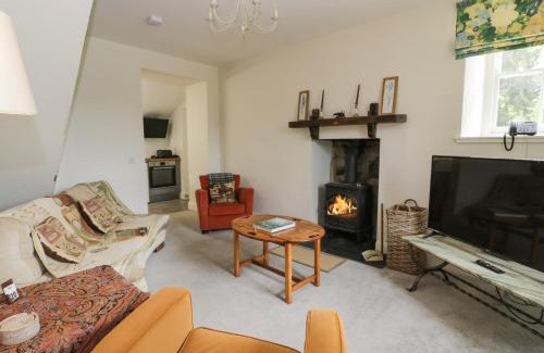 Thornhill House | Prince's Cottage
