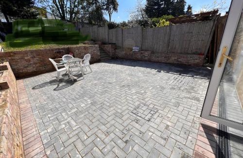 Palmers Green Apartment | Princes 6HN