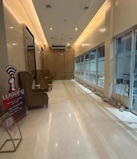 Valencia Apartment | Princeton condo near gilmore STA Wifi Netflex