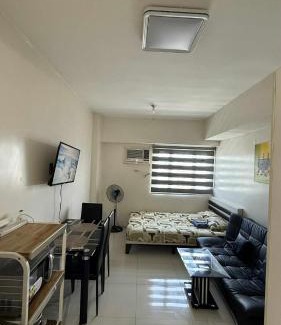 Valencia Apartment | Princeton condo near gilmore STA Wifi Netflex