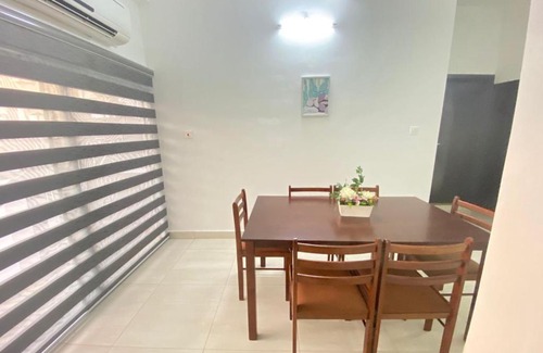 Kokomlemle Apartment | Prisam Lodge