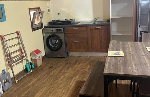 Kokomlemle Apartment | Prisam Lodge