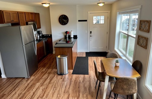Traverse City Condo | Pristine Condo, Close to Downtown, Beaches, GT Commons, and Restaurants