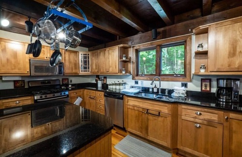 Becket House | Pristine Home In Becket Woods