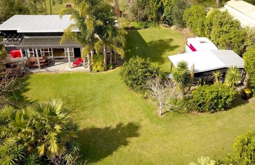 Whangapoua House | Privacy and family fun - Whangapoua gem -Opera 145