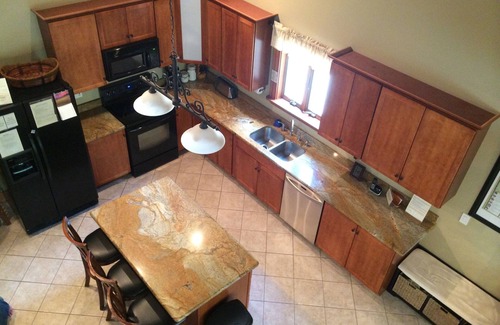 Bartlett House | Privacy, Spacious Home, Minutes to Attitash, Rocky Branch Trail, Storyland.