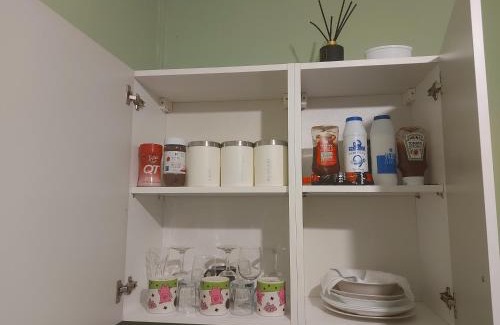 Birmingham Apartment | Private 1 Bed Flat Near The Aston Villa Park