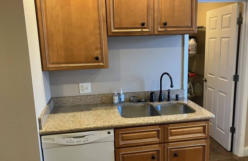 Cape Girardeau Apartment | Private 3 bedroom 2 bath luxury unit