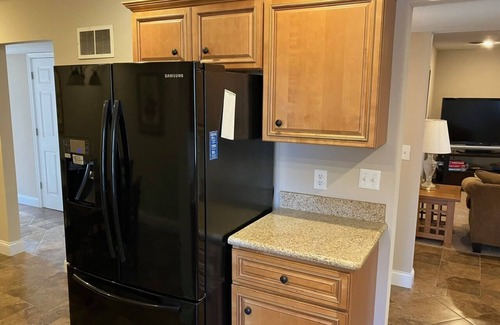 Cape Girardeau Apartment | Private 3 bedroom 2 bath luxury unit