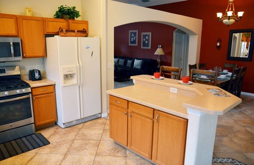 Orange Tree Villa | Private 5 Bedroom Villa Near Disney, free WI-FI 10% OFF LONG TERM RENTALS