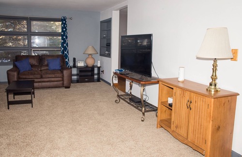 Bruce Crossing House | Private 5 Star Home in Downtown Bruce Crossing w/Sauna + Parking