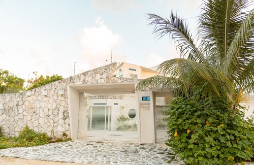 Alfredo V. Bonfil Apartment | Private Apartment 2Rooms with pool