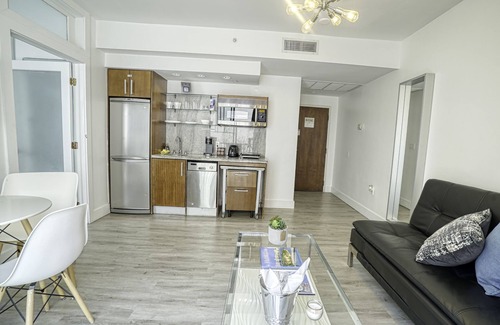 South Beach Apartment | Private Apartment at the Congress