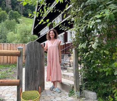 Brunnadern Apartment | Private Apartment in Guesthouse Rosalie