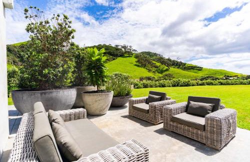 Mangawhai Heads House | Private Beach Access - Mangawhai